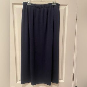 Women’s navy San Remo long skirt, size XL